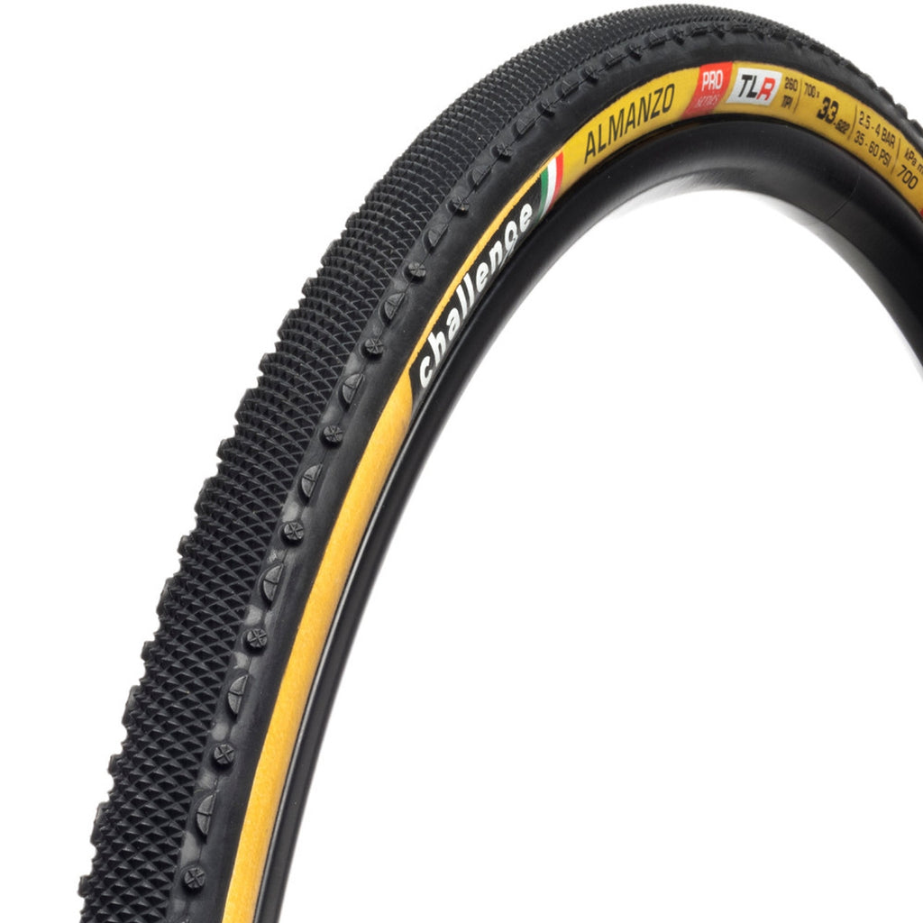 Challenge Almanzo Pro H-TLR Tubeless Tyre — 700 x 33 (33-622) / Tan