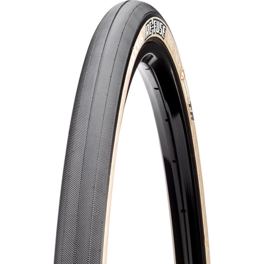 Maxxis Refuse Tubeless Tyre  — 700 x 32c (32-622) / Tan Wall