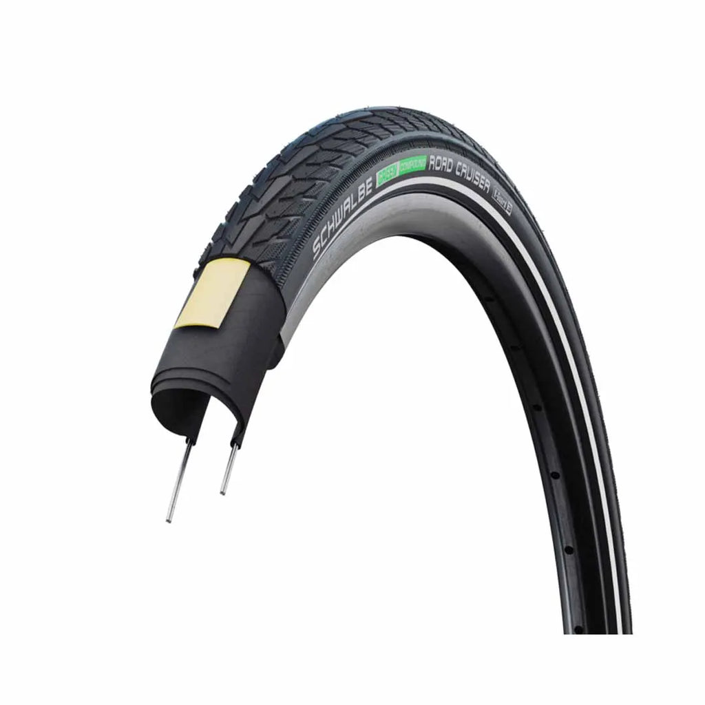 Schwalbe Road Cruiser Wire Bead Tyre — 700 x 45c (47-622) / Green Compound K-Guard / Reflective / Black Wall