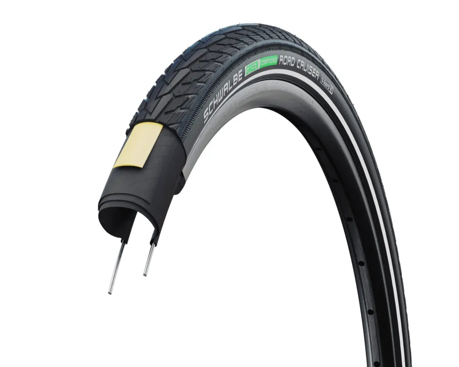 Schwalbe Road Cruiser Wire Bead Tyre — 26 x 1.75" (47-559) / Green Compound K-Guard / Reflective / Black Wall