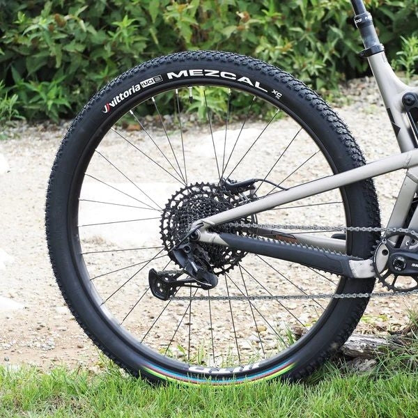 Vittoria Mezcal III XC UCI Tubeless Tyre — 29 x 2.25" (57-622) / TLR G2.0 / Black Wall